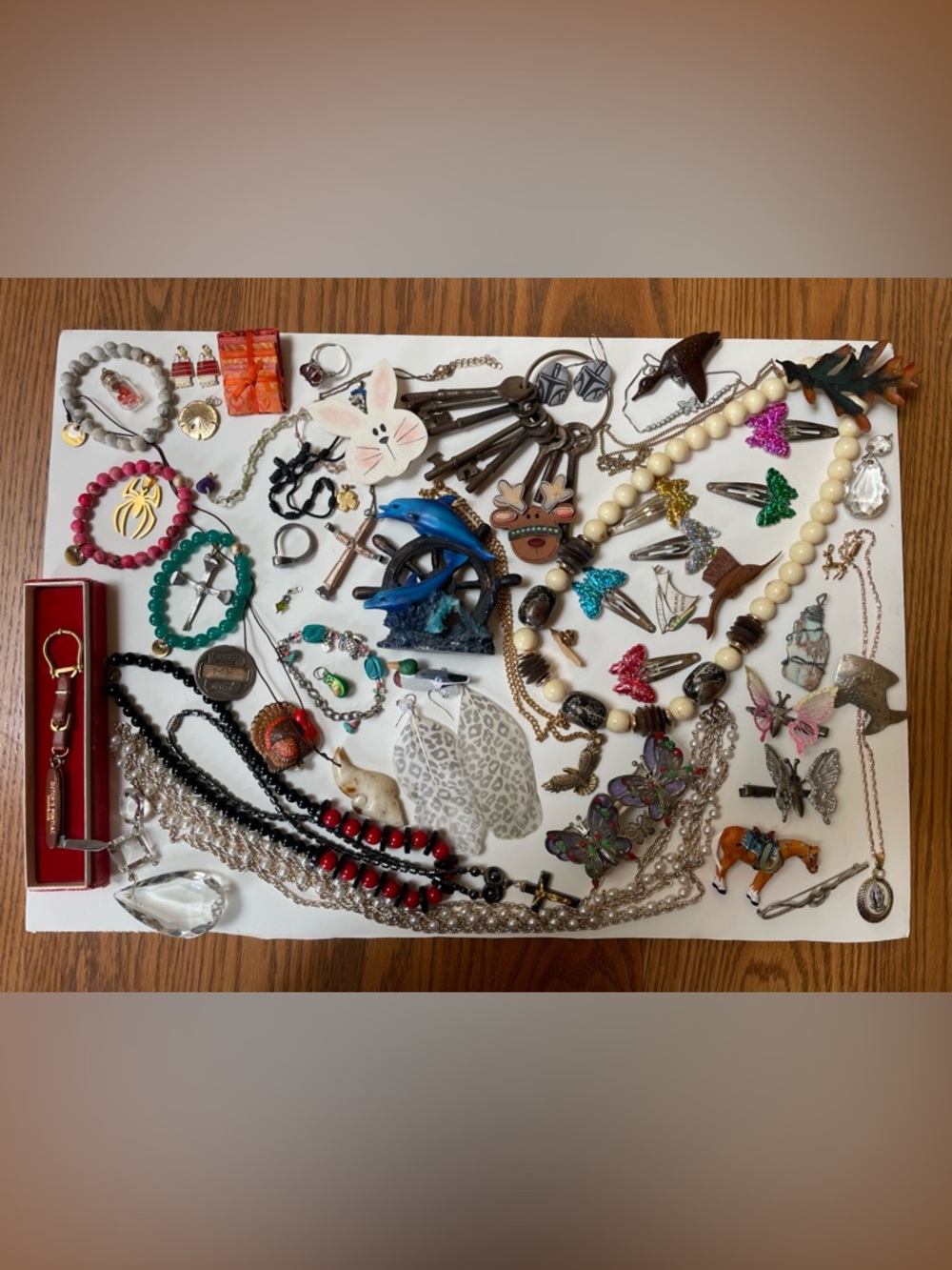 Costume Jewelry Lot 6 - Hair Clips, Brooches + Keys!